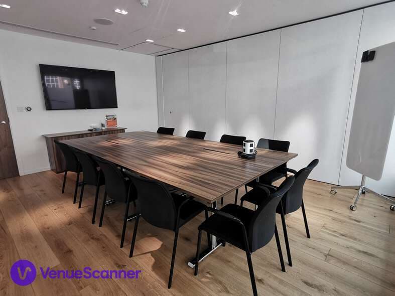 Boardroom 2, Us&Co Stratford photo #1