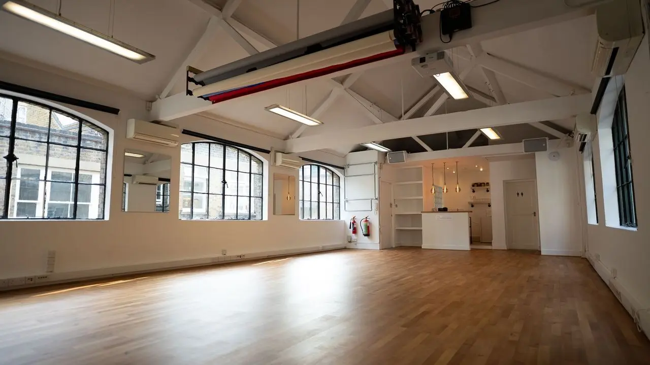 Studio 6, Bang Studios photo #1