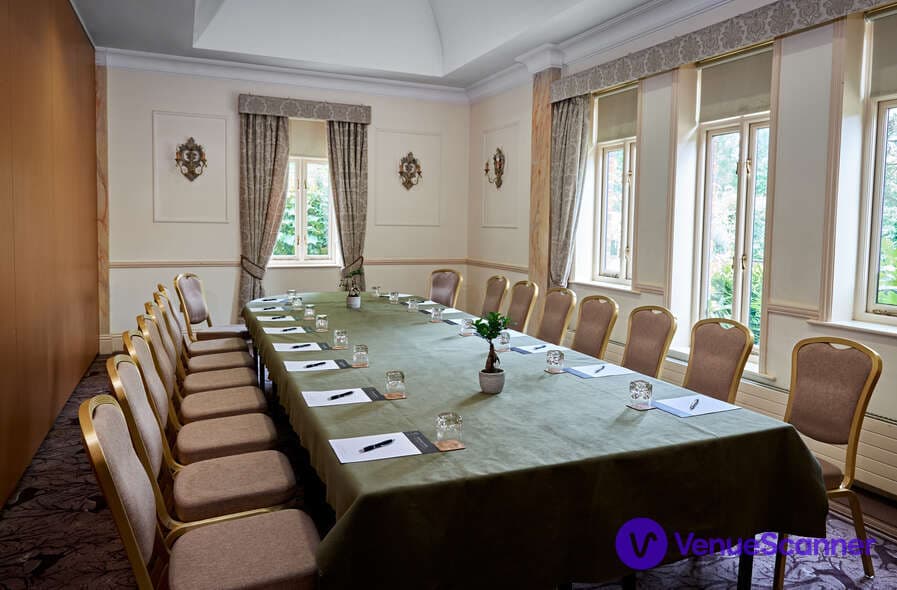 Heather Suite, Careys Manor Hotel photo #1