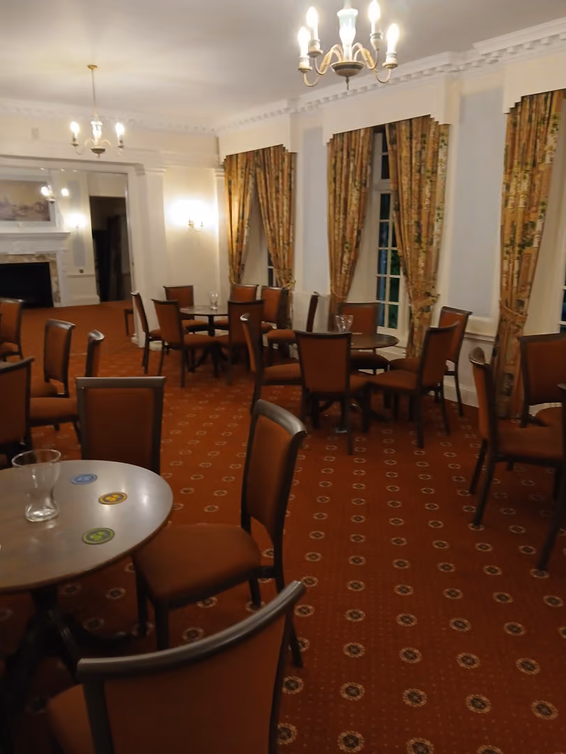 Exclusive Hire, Hoyle Court photo #14
