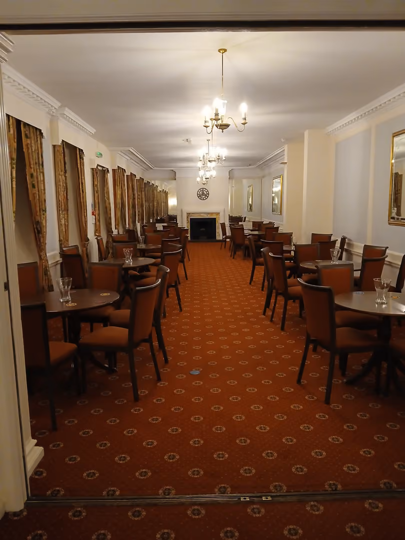Exclusive Hire, Hoyle Court photo #15