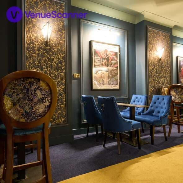 The Smith Suite, Blackstock Market photo #14