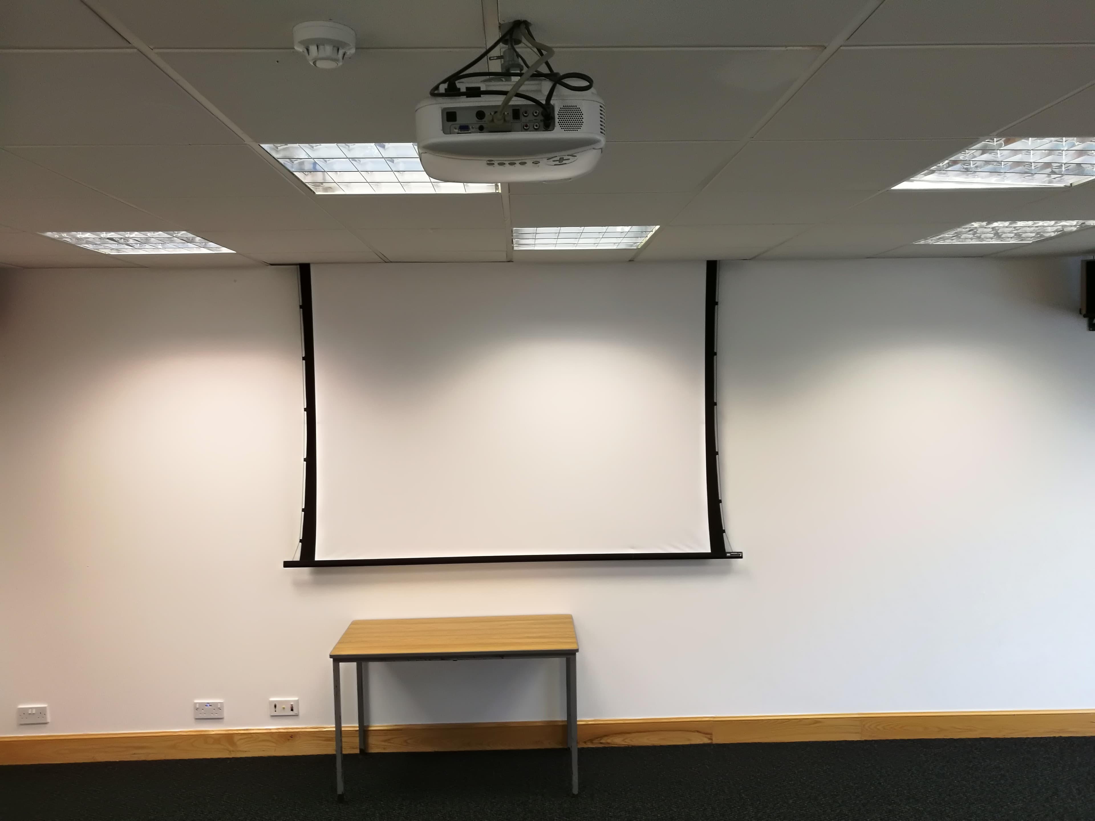 The Grampian Room, Bookings @ Hope City Church ( Formerly Vine Conference Centre) photo #8