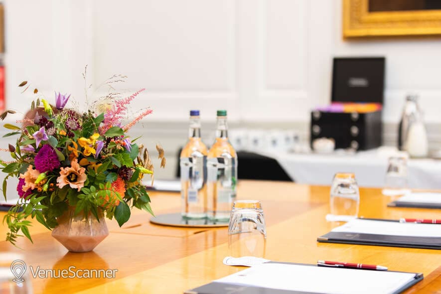 The In & Out photo #3