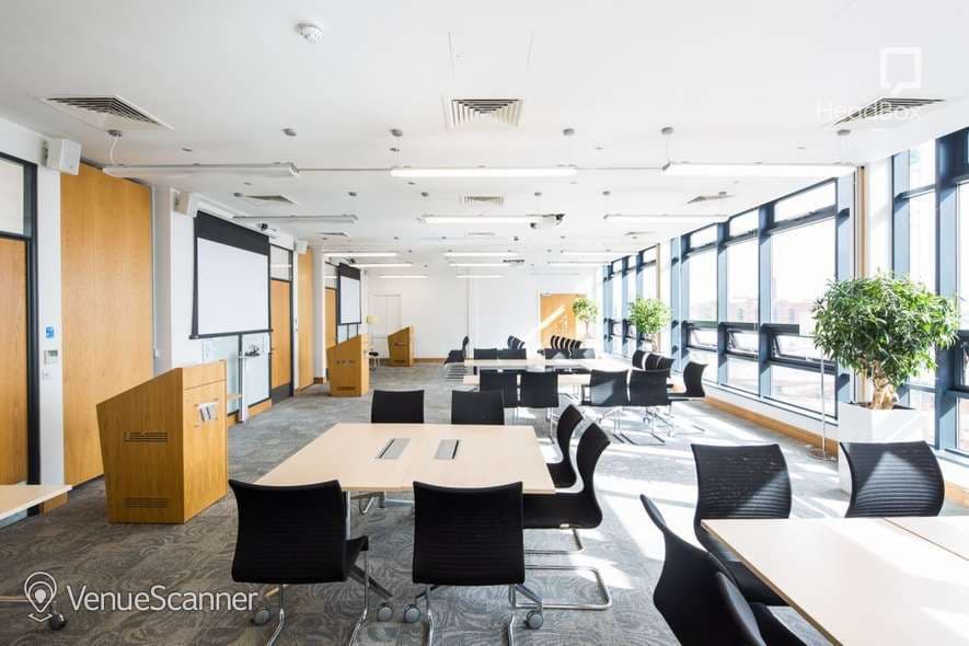 Large Conference Space, 54 St James Street photo #1