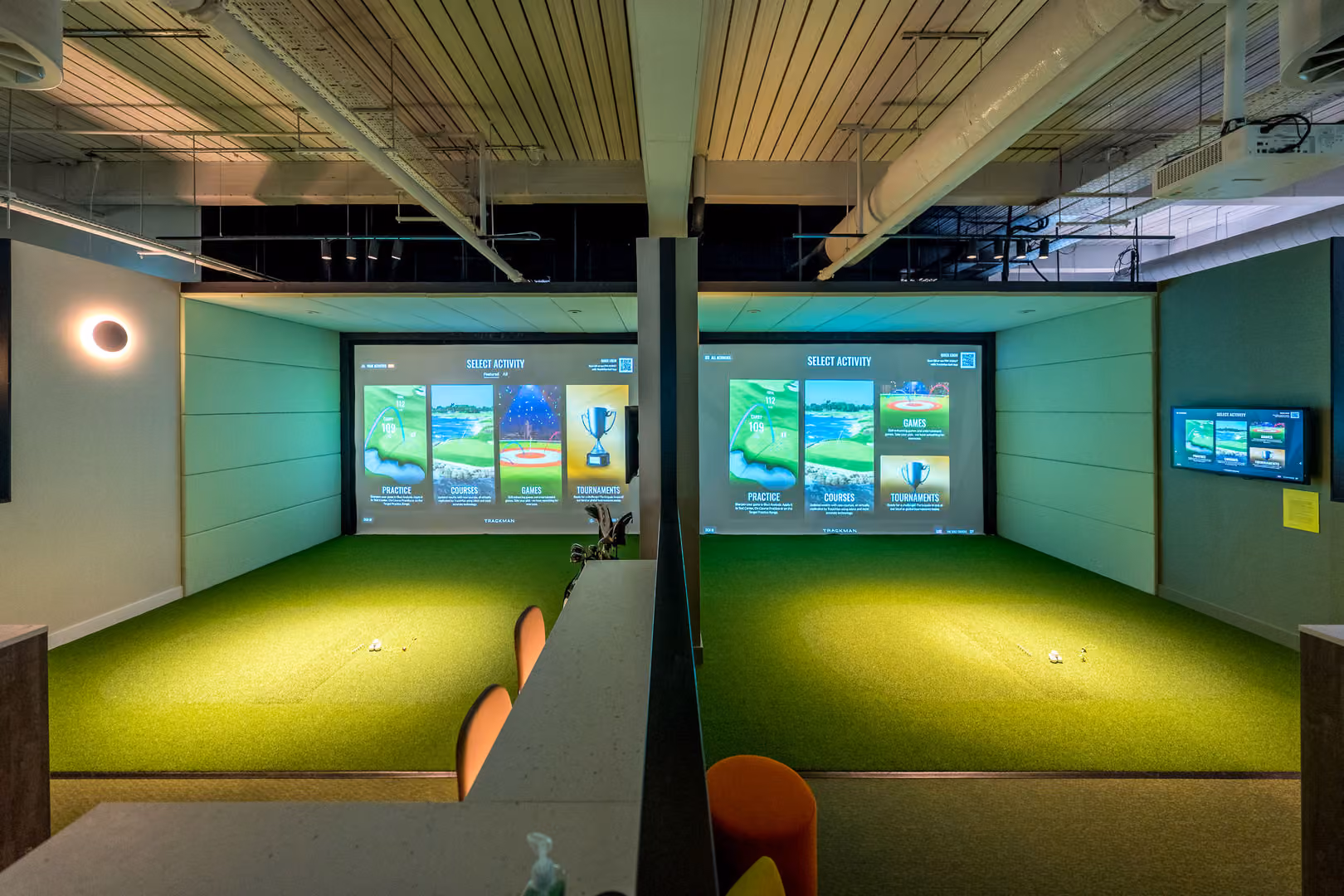 Golf Bays, The Golf Groove photo #1