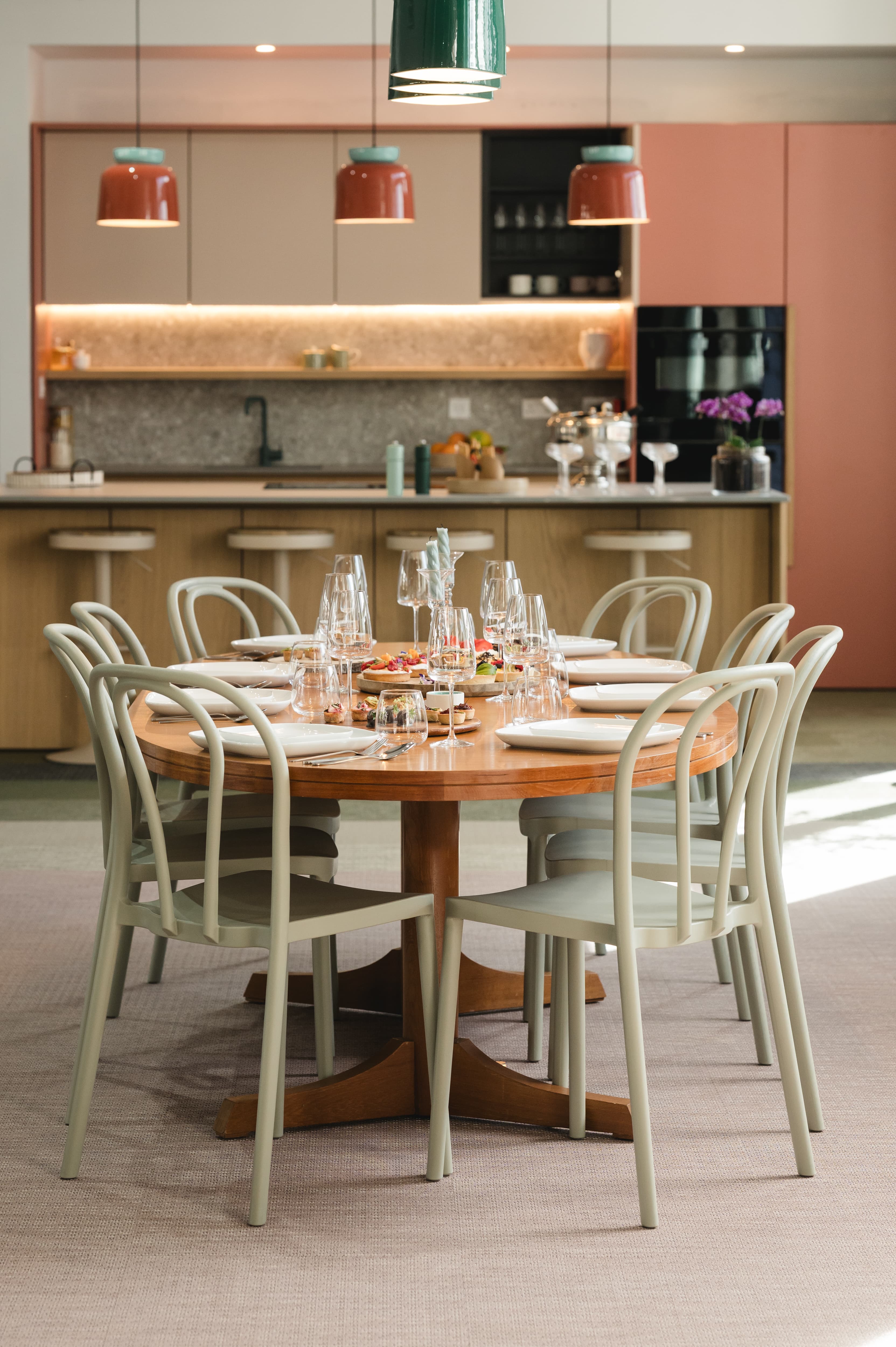 Exclusive Hire, Il Salotto photo #34