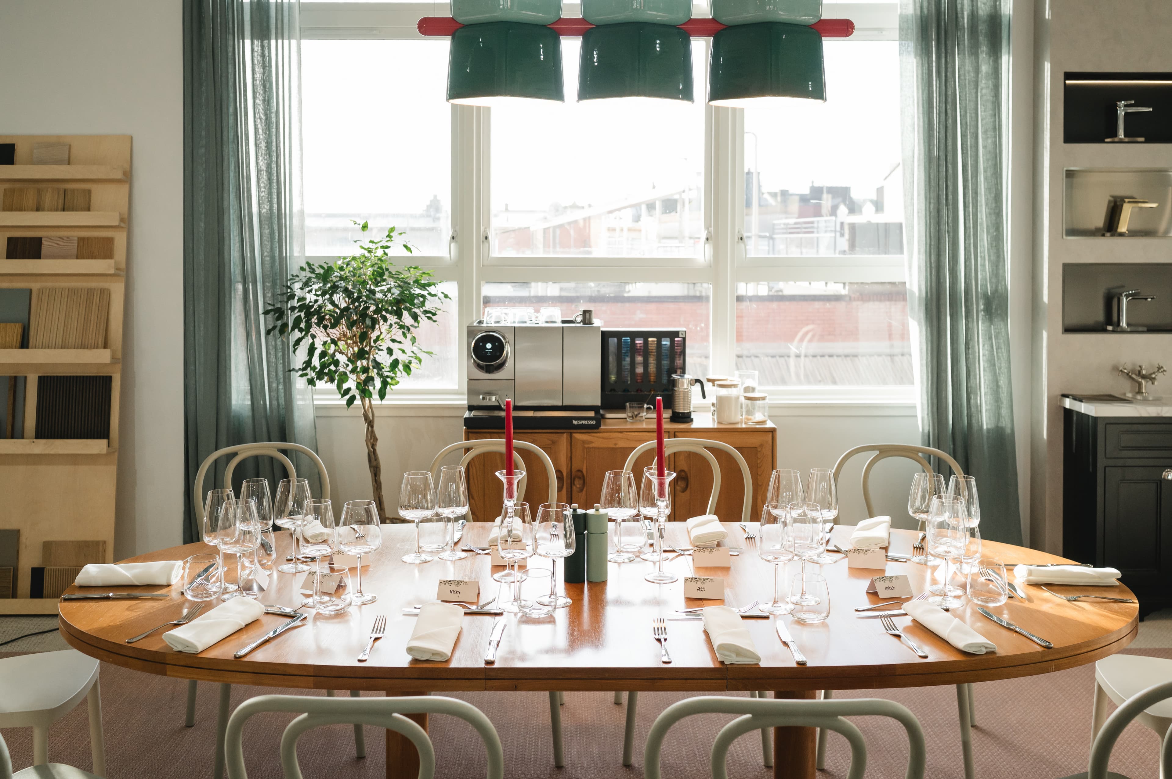 Exclusive Hire, Il Salotto photo #55