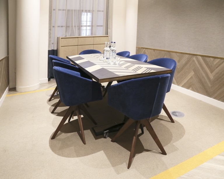 Photo of The Argyll Club 81 Fulham Road, Espinasse