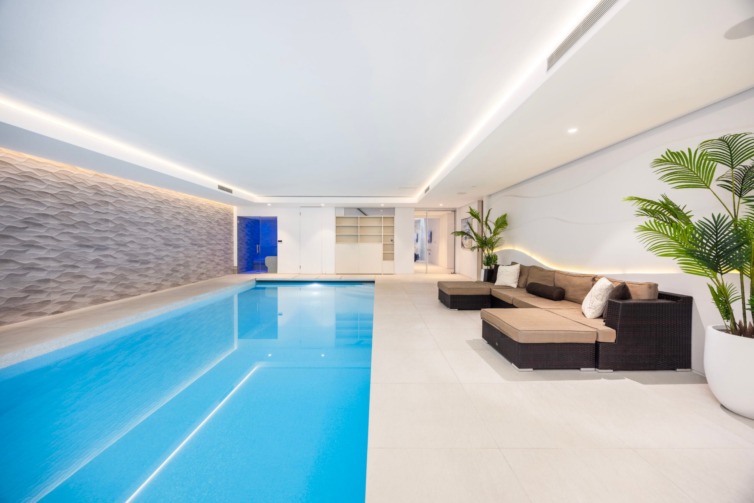 Photo of Radlett Eco Mansion, Whole Venue