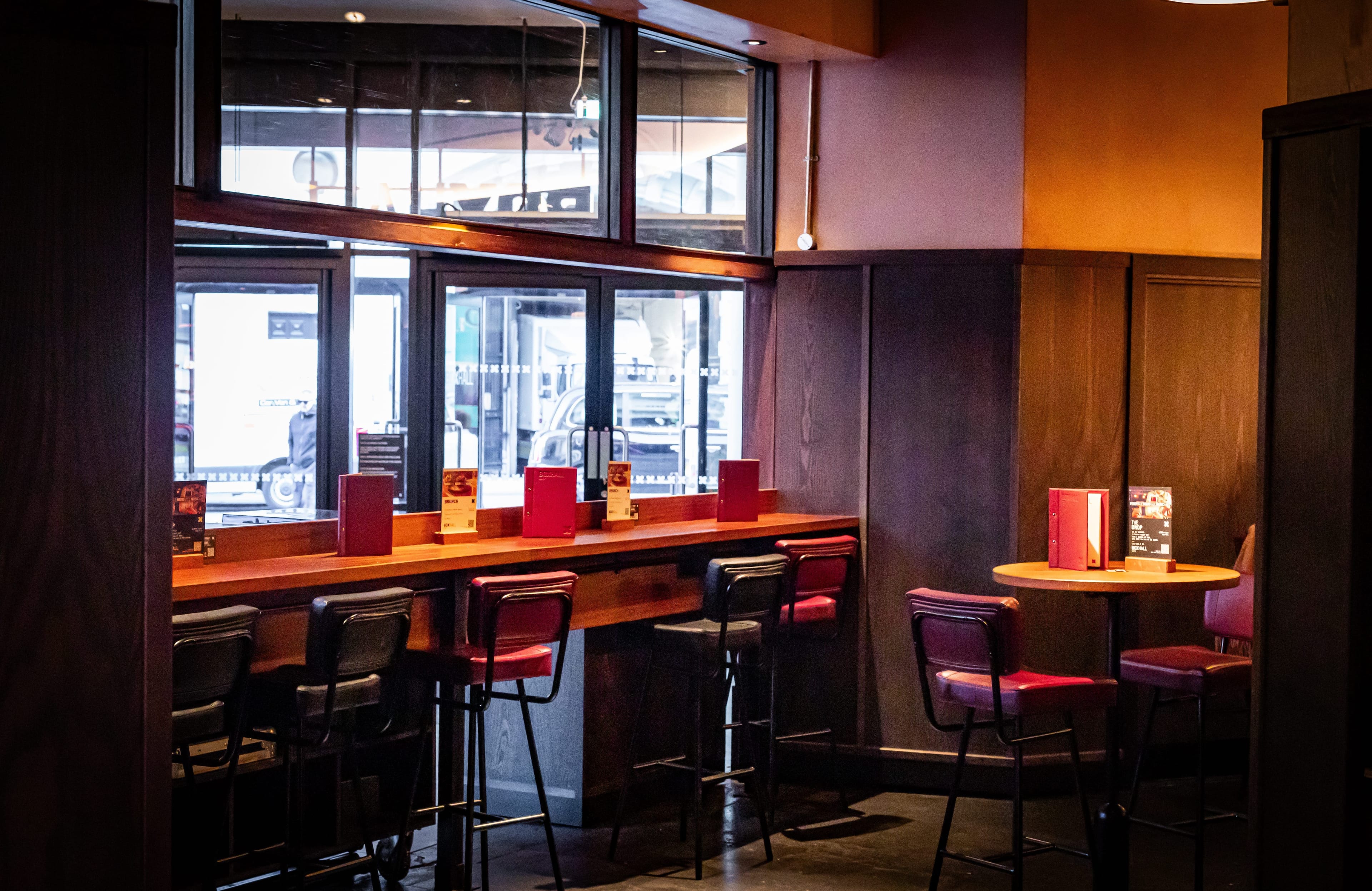 Photo of BOXHALL City, The Metropolitan Bar