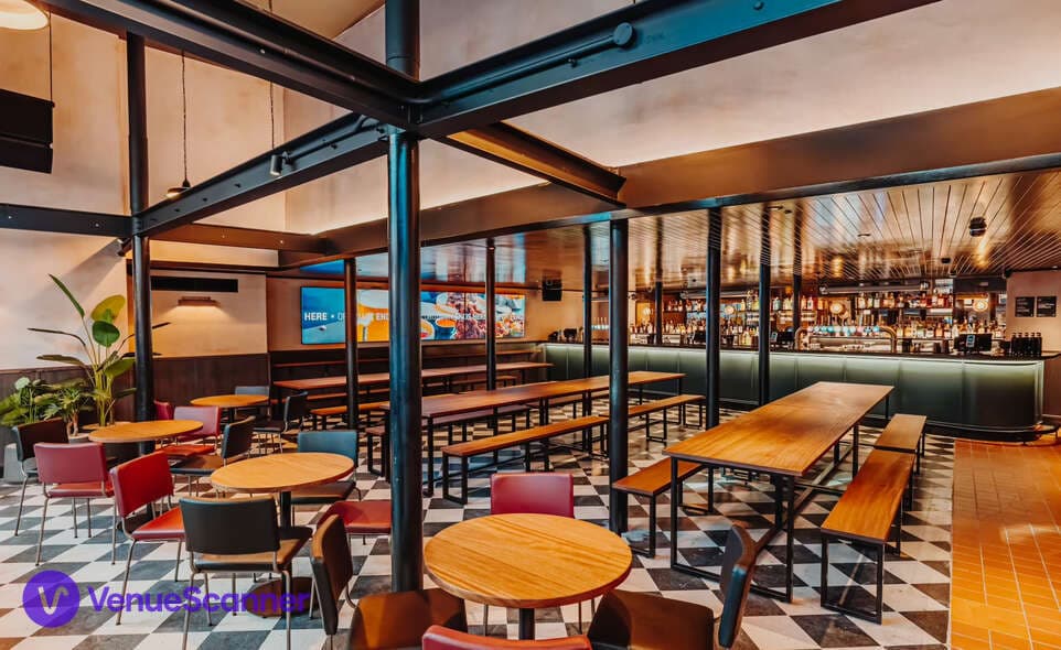 Whole Venue, BOXHALL City photo #1