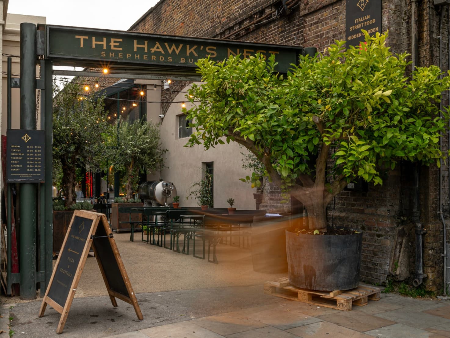 Garden Terrace, The Hawk's Nest photo #8