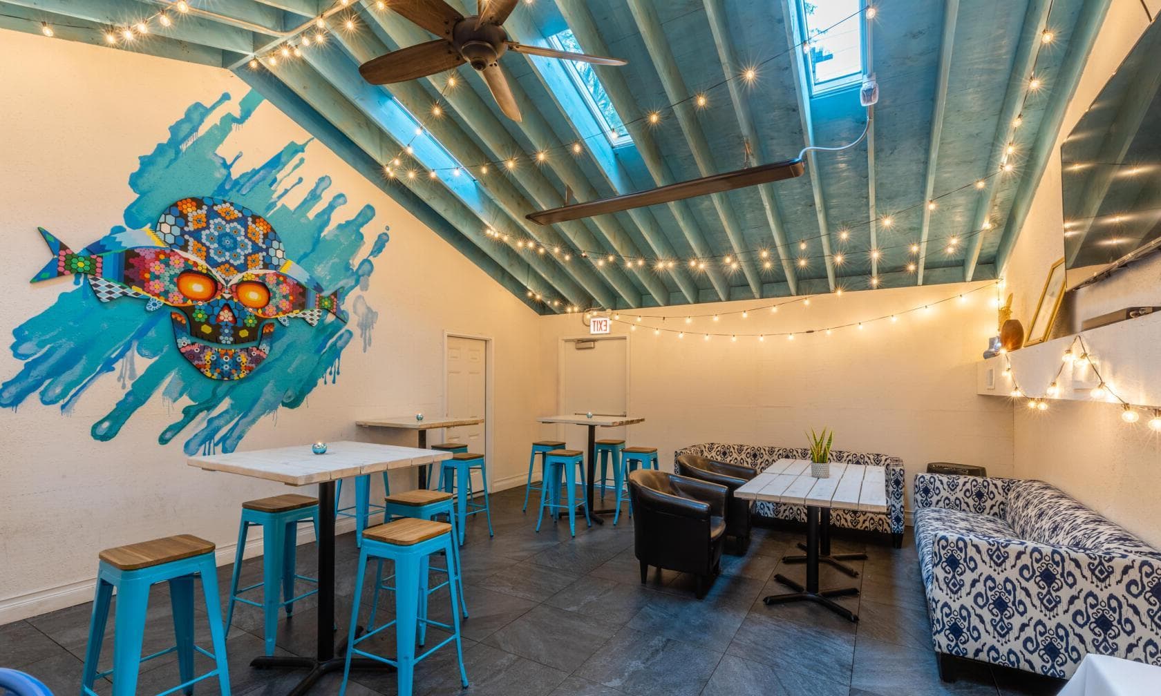 Photo of Azul, Privada