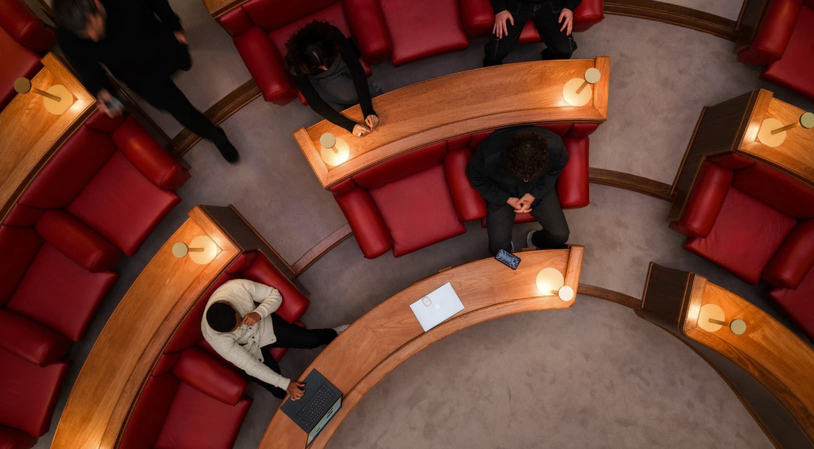Council Chamber, Hornsey Town Hall photo #3