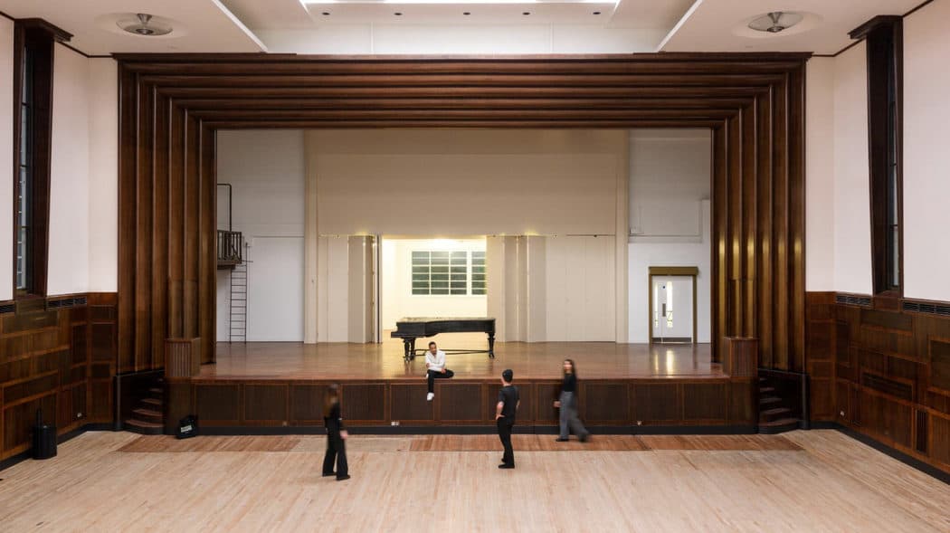 Hornsey Town Hall, Assembly Hall photo #3