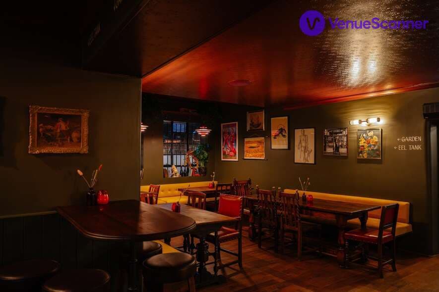 The Snug, The Black Eel photo #1