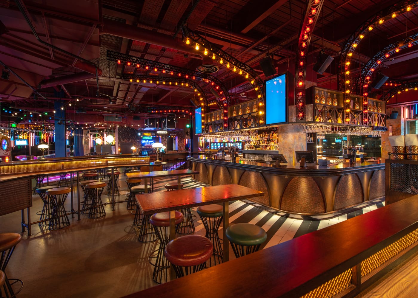 Photo of Puttshack White City, Skip The Match. Go Unlimited!