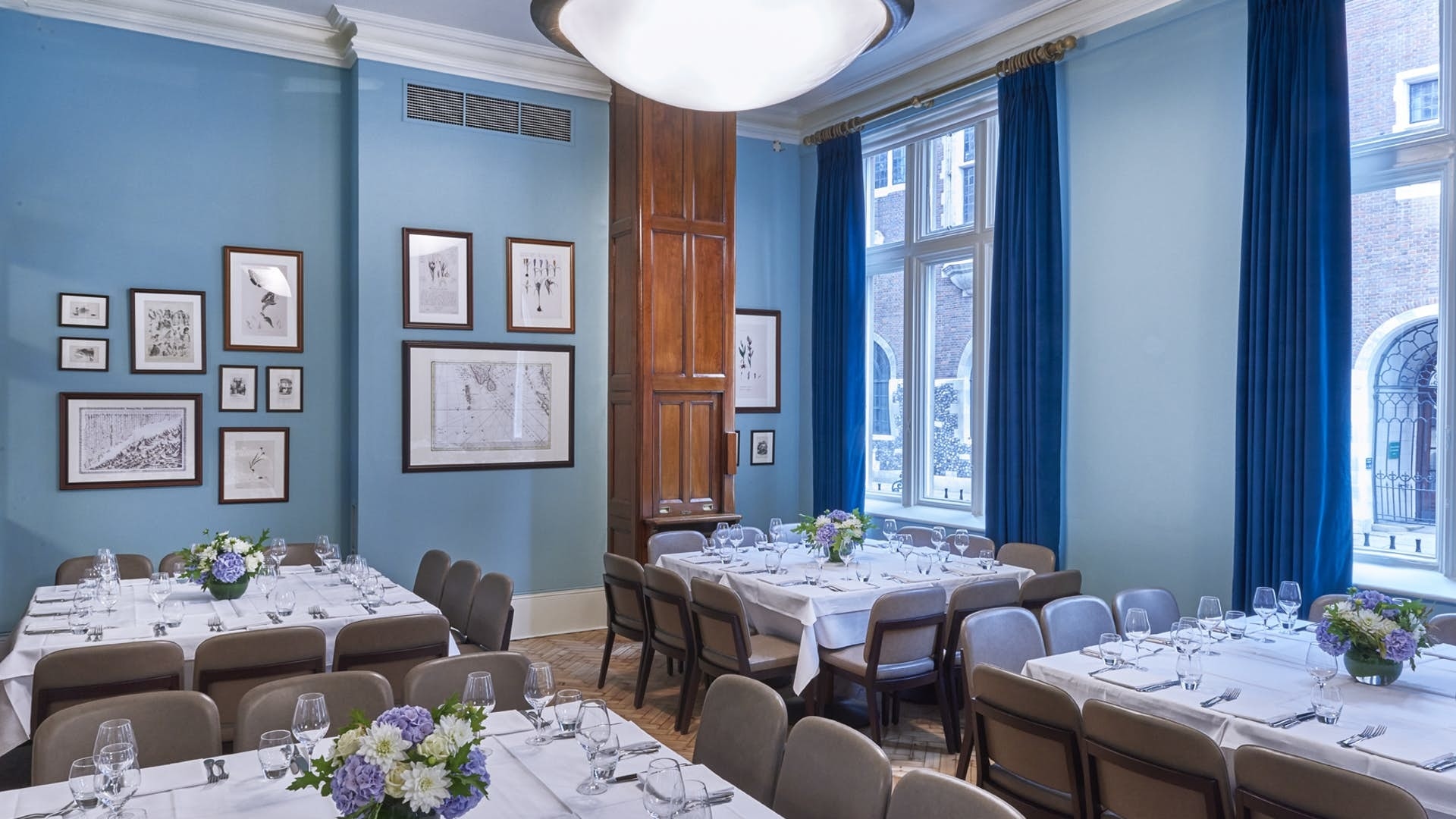 Photo of Cinnamon Club, Reading Room