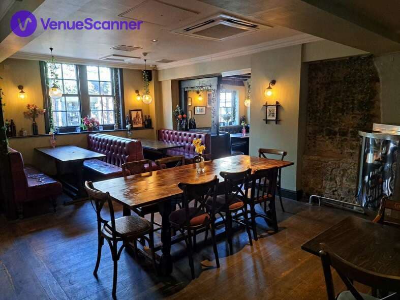 The Oak Tavern, The Restaurant photo #3