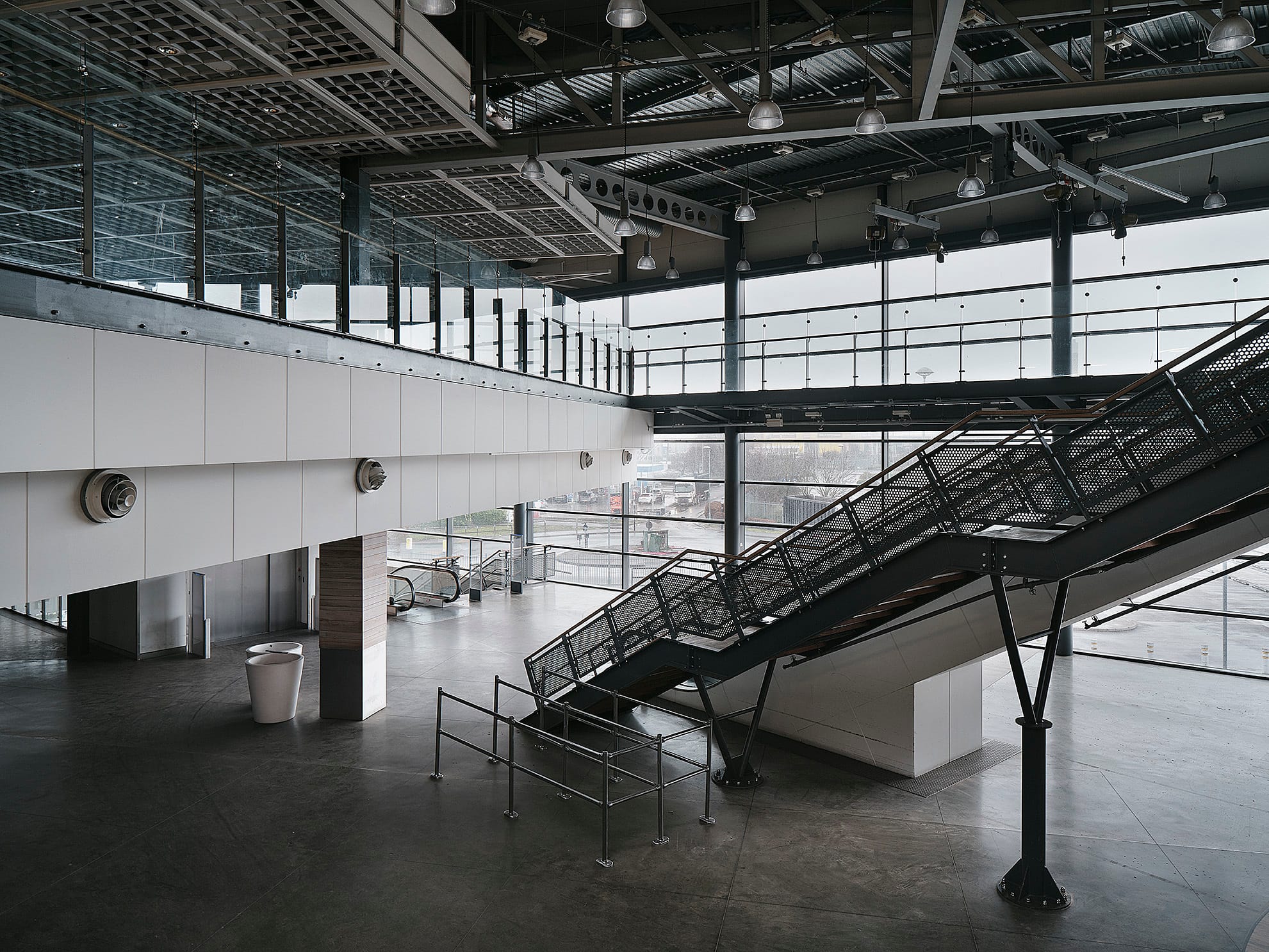 Photo of DRUMSHEDS, THE GALLERY