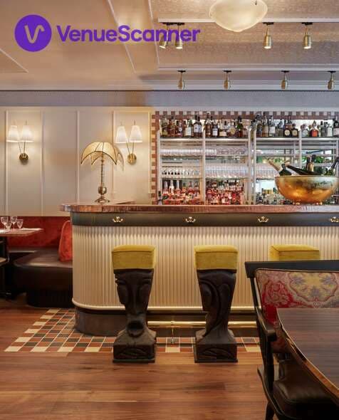 Louie London, Ground Floor photo #3