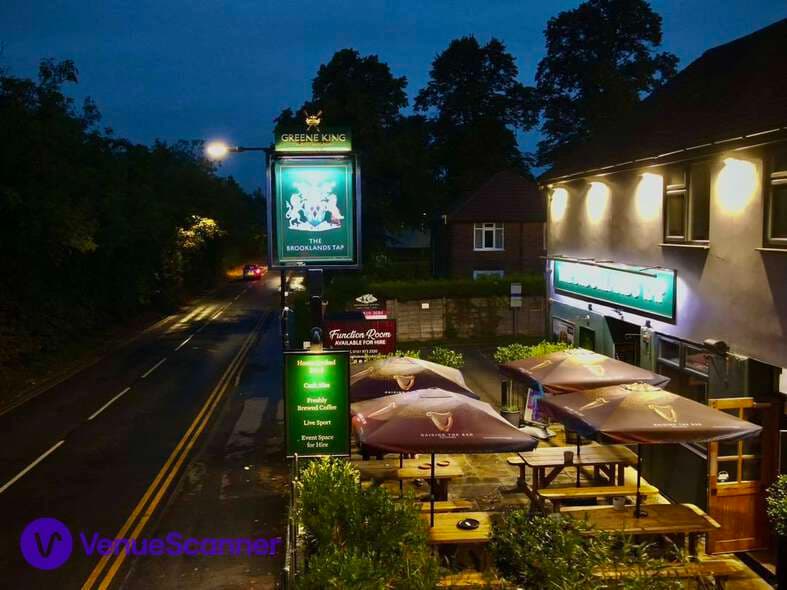 The Brooklands Tap photo #3