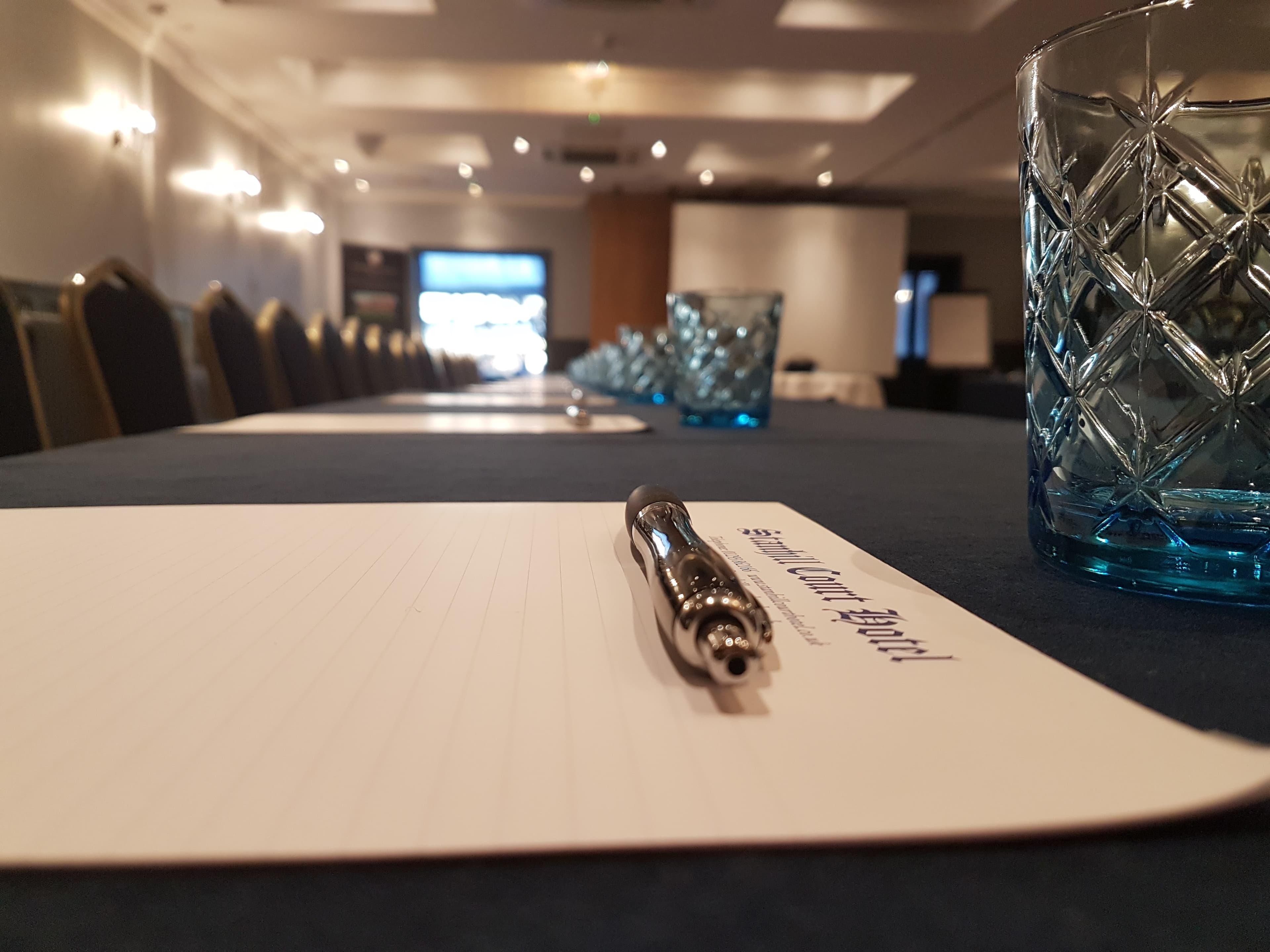 Charlwood 3, Stanhill Court Gatwick photo #3