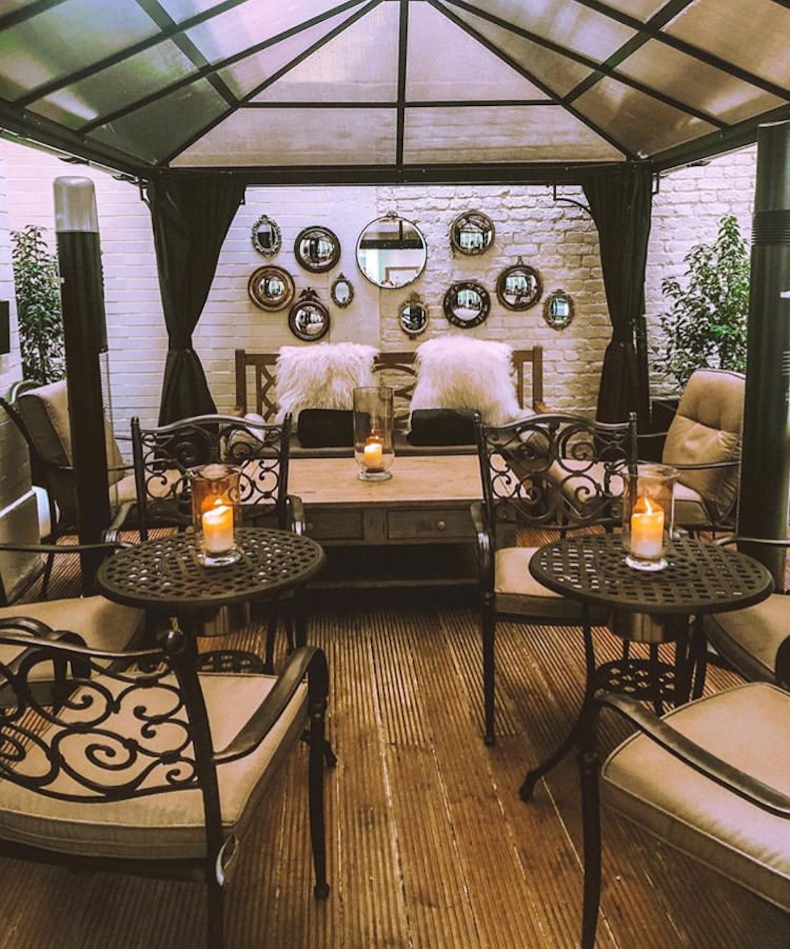 Photo of Dukes London, Drawing Room