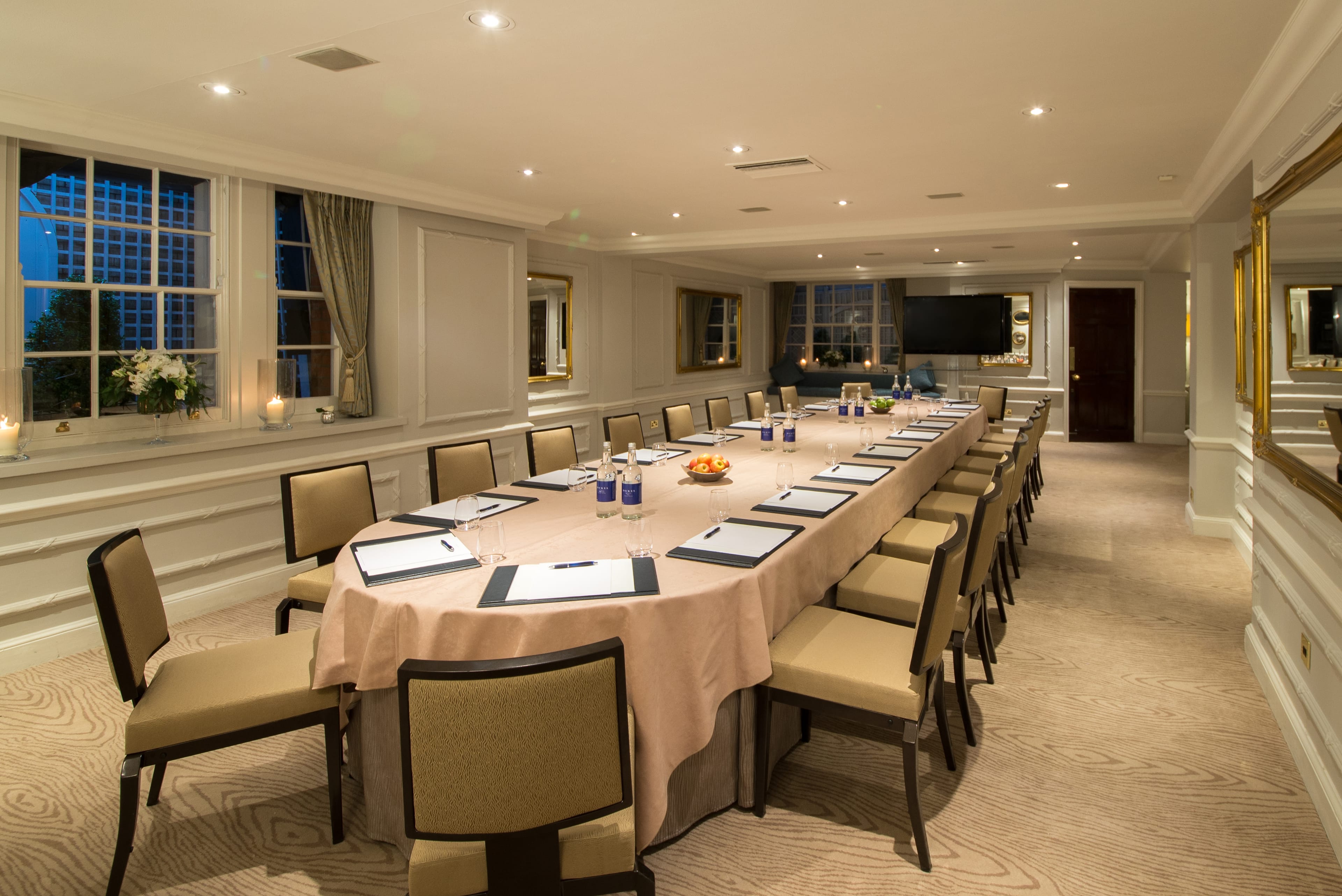 Photo of Dukes London, St James Suite