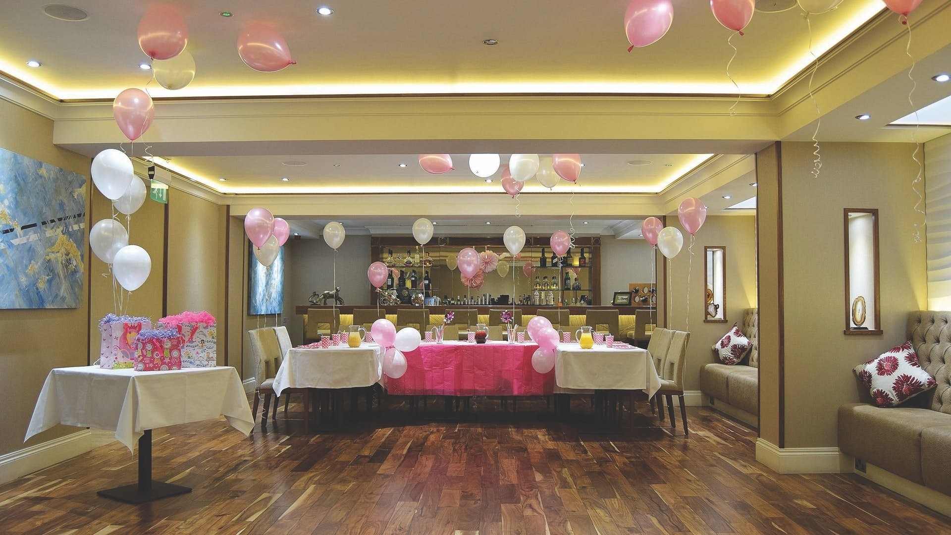 Photo of Alexandrie Restaurant, Coloured Canyon Dining Room And Bar