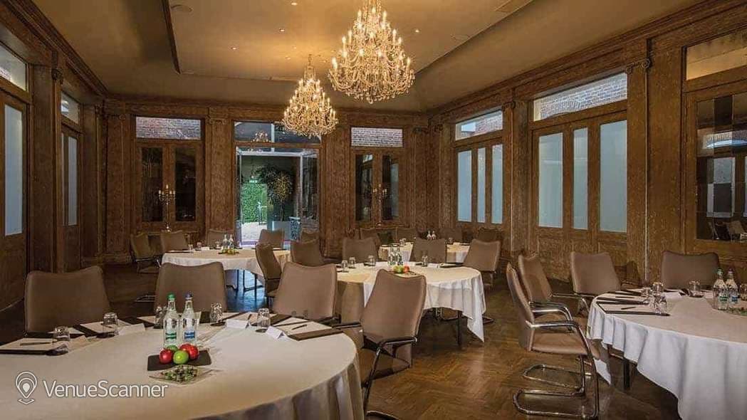 Saunders, Fawsley Hall Hotel And Spa photo #1