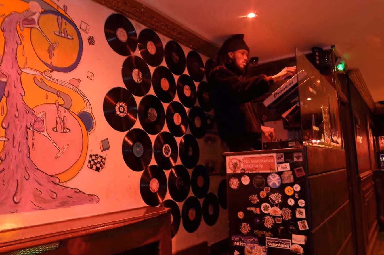 Exclusive Hire, Moustache Bar Dalston photo #10