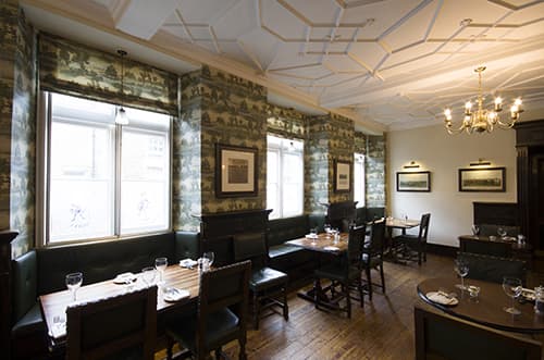 Bar & Restaurant, The Snooty Fox Hotel & Restaurant photo #3