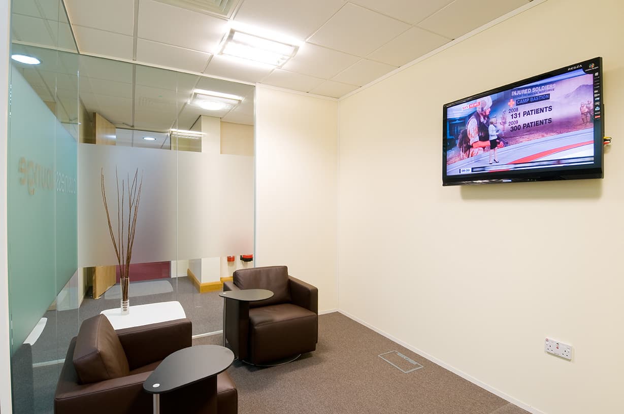 Concourse, Regus Leicester Grove Park photo #4