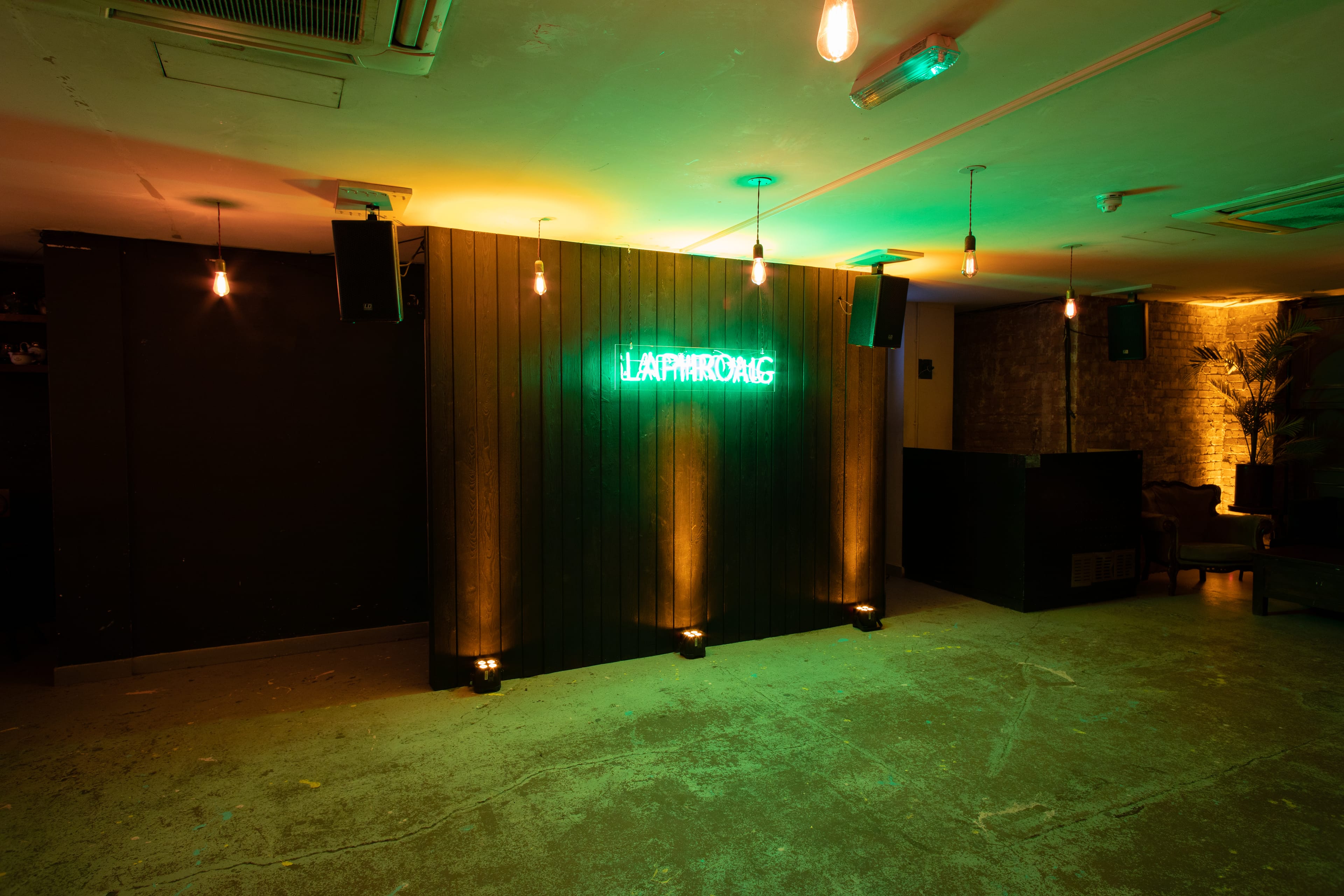 Photo of Looking Glass Cocktail Club, The Secret Bar