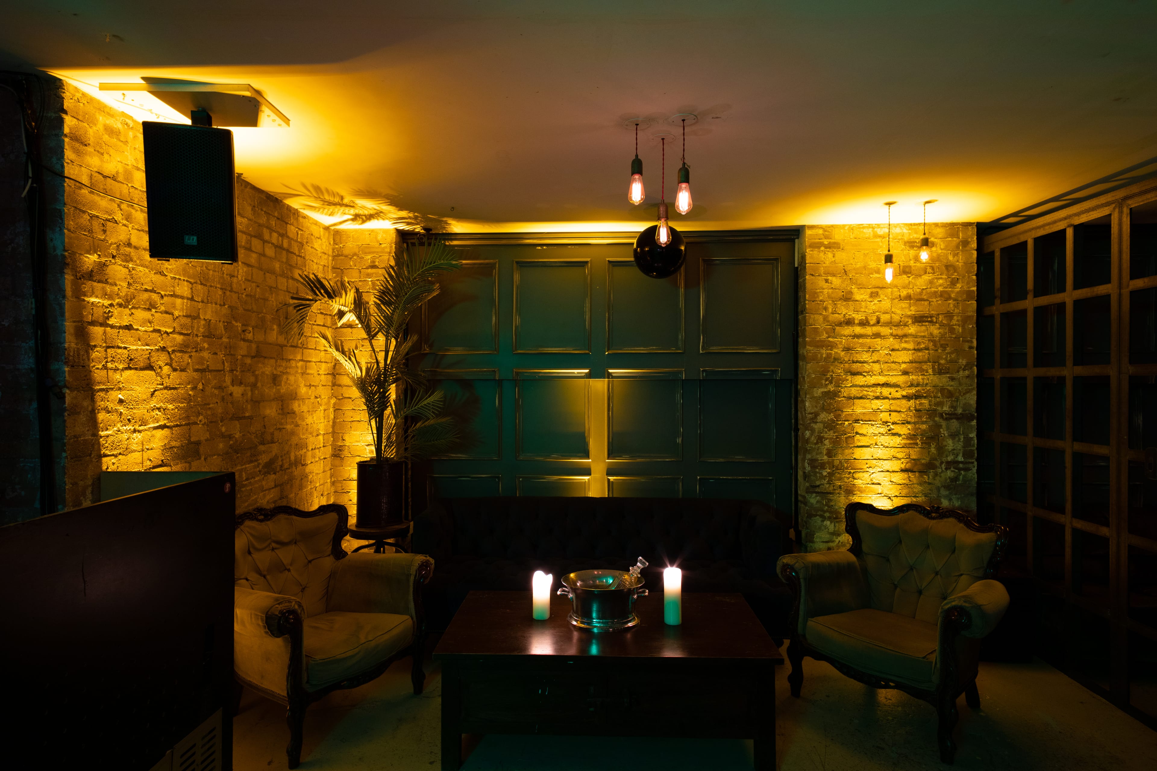 Photo of Looking Glass Cocktail Club, The Secret Bar