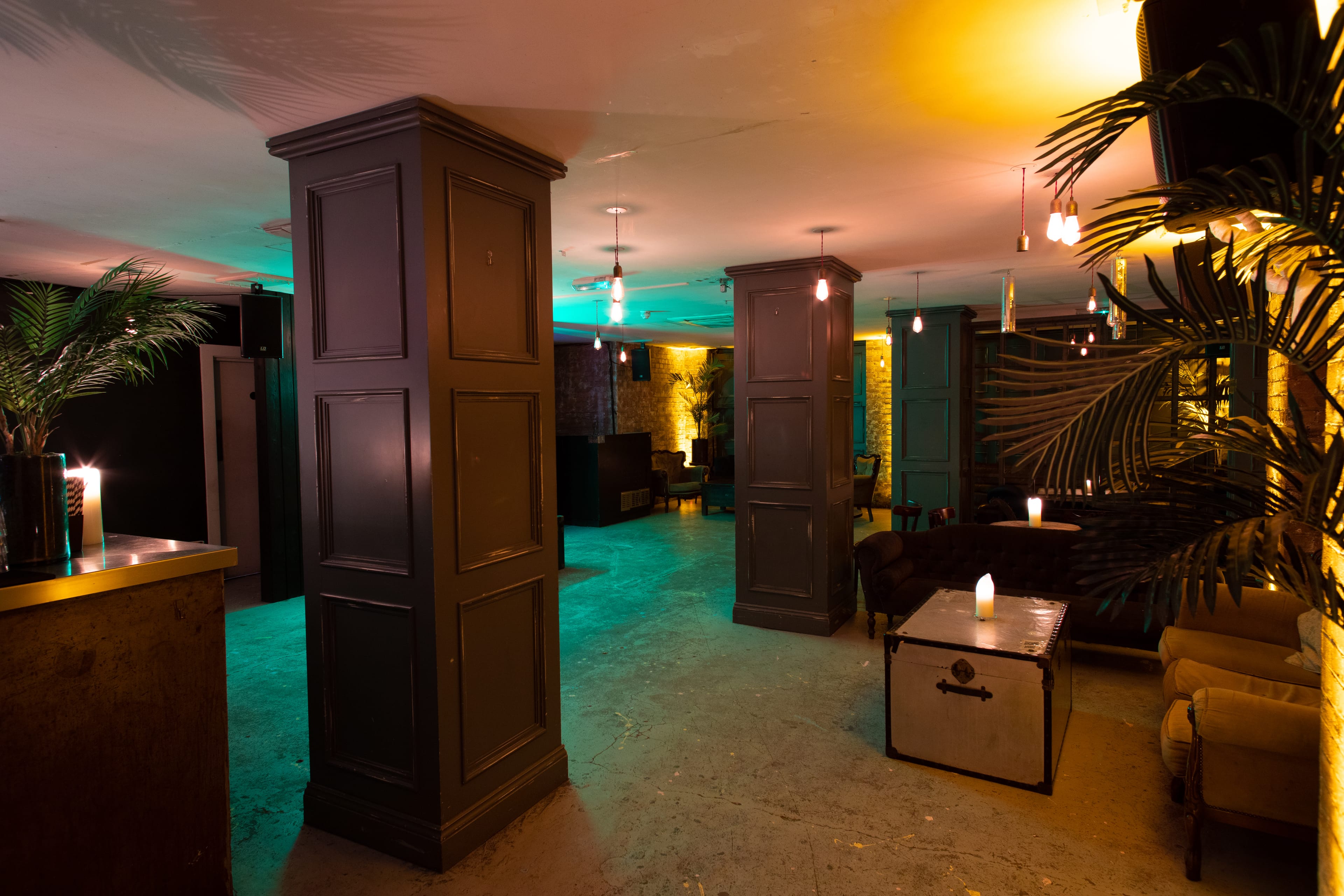 Photo of Looking Glass Cocktail Club, The Secret Bar