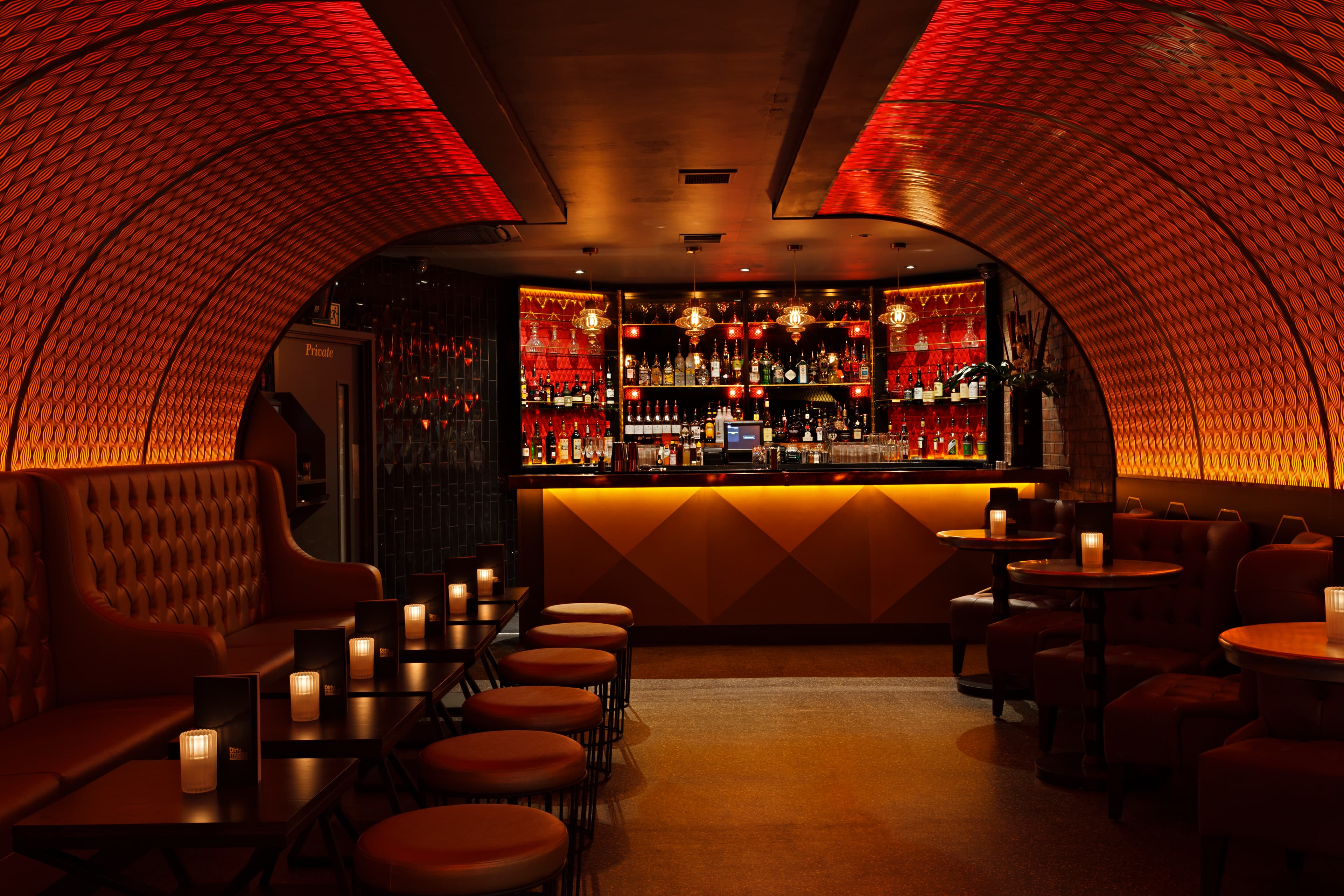 Full Venue Hire, Dirty Martini Monument photo #4