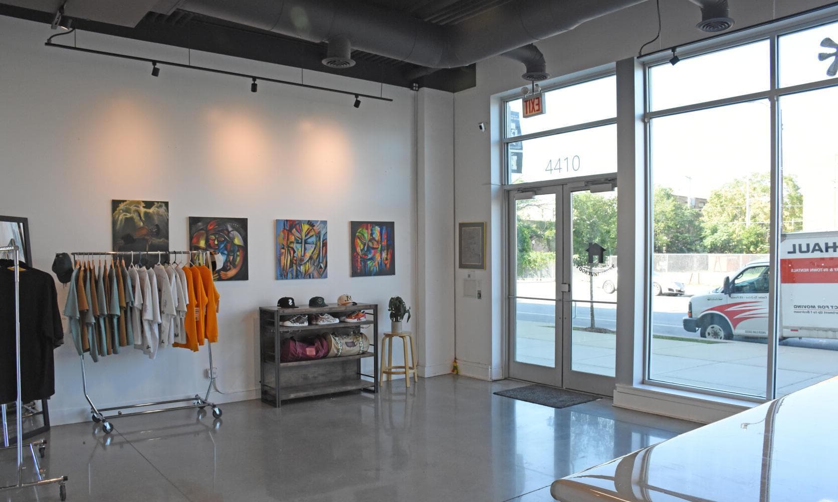 Photo of FOURTUNEHOUSE Art Center, Versatile Event Space