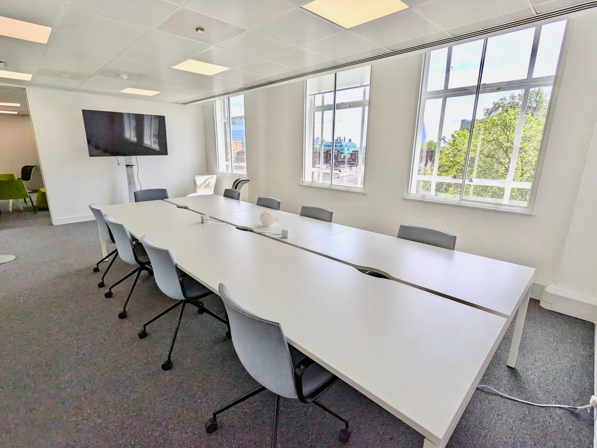 Meeting Room For Up To 12 People, eOffice Holborn photo #1