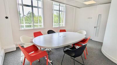 Meeting Room For Up To 8 People