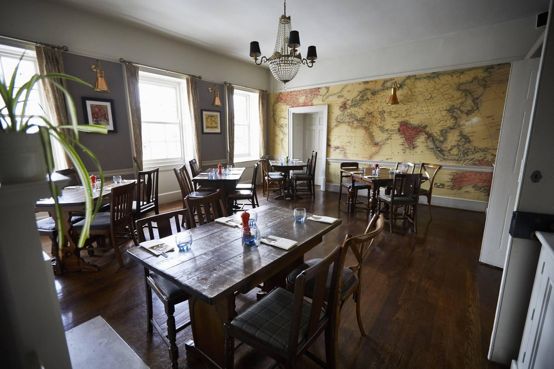 The Old Customs House, Wardroom photo #1