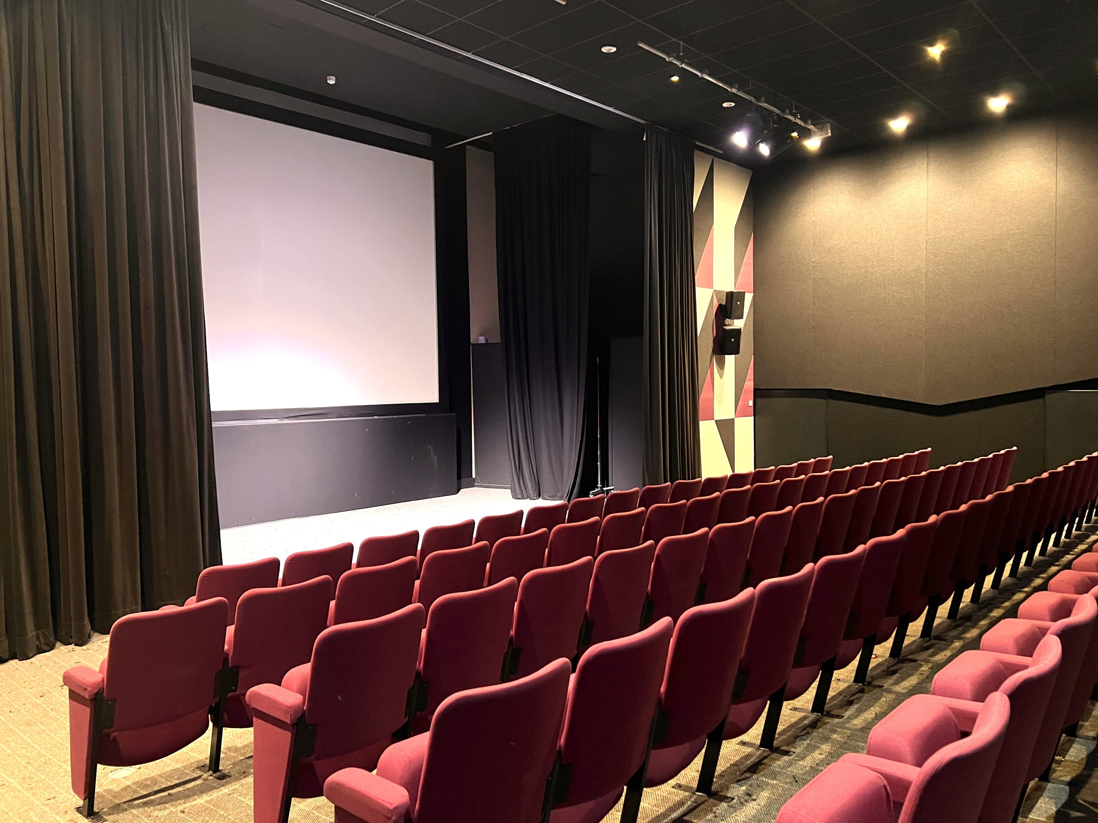 Photo of Royal Armouries Museum, Cinema Of War