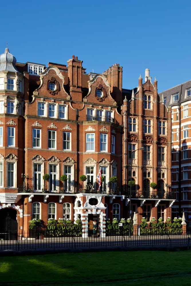 Photo of The Milestone Hotel, The Park Lounge