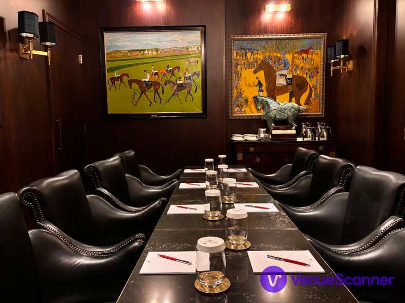 The Milestone Hotel, The Hideaway photo #3