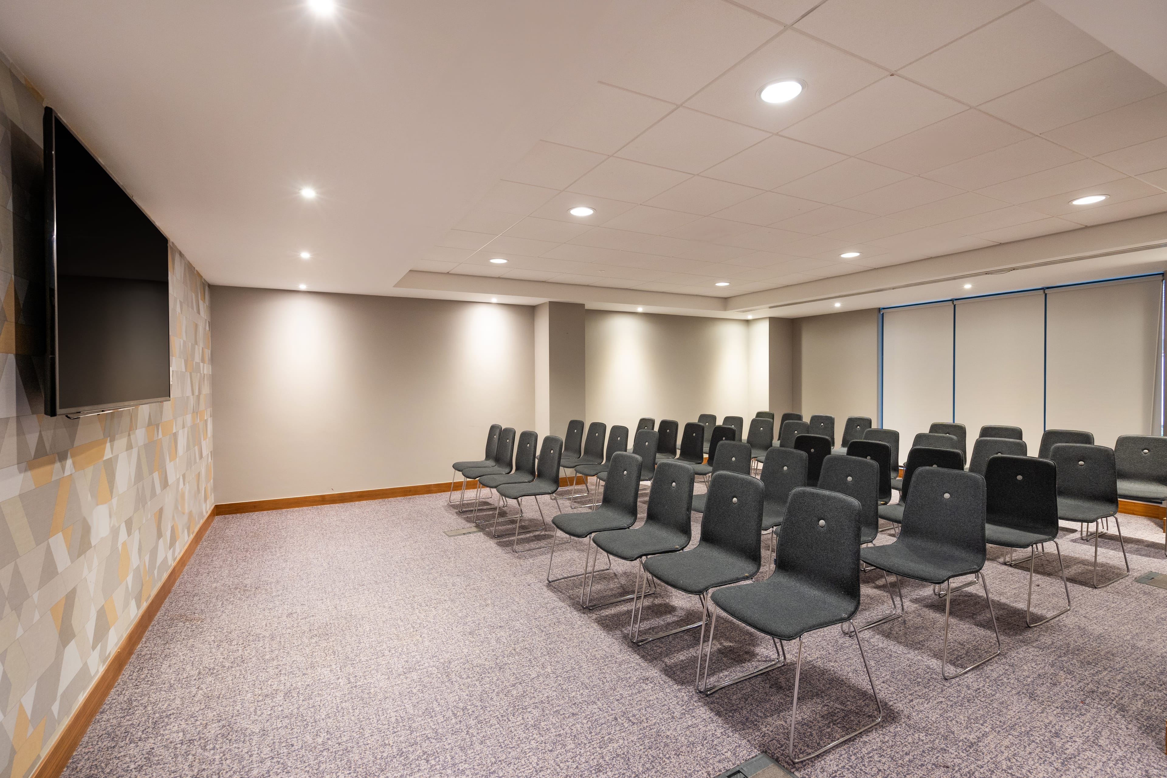 Photo of Crowne Plaza Newcastle - Stephenson Quarter, Planet