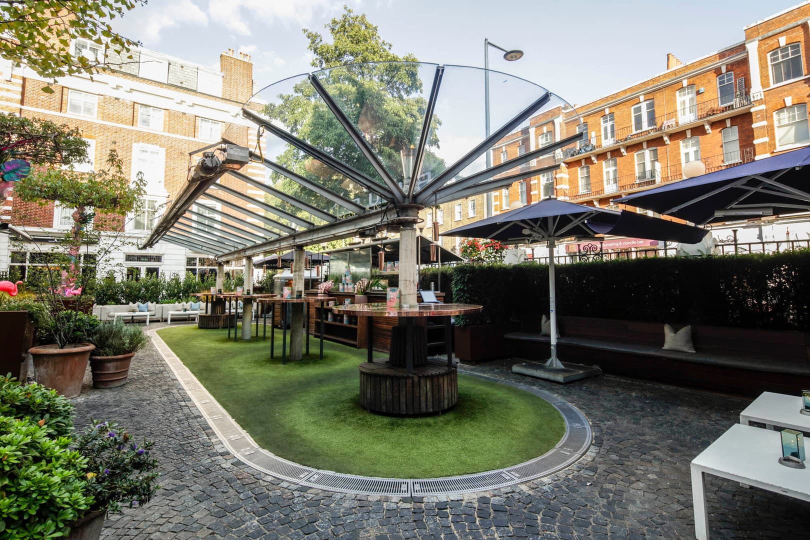 The Courtyard, Bluebird Chelsea photo #2