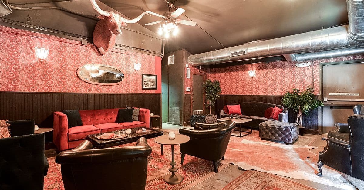 Indoor, Scoot Inn photo #8