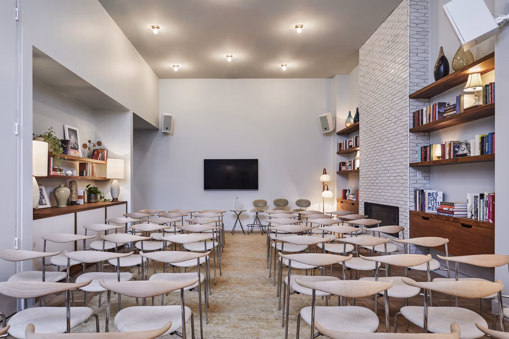 The Apartment Full Buyout, The Hoxton Williamsburg Hotel photo #1